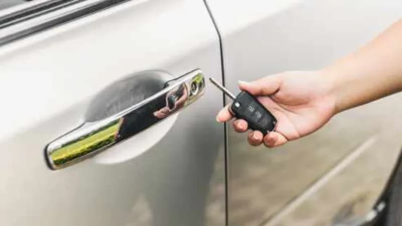 Автоключарски услуги