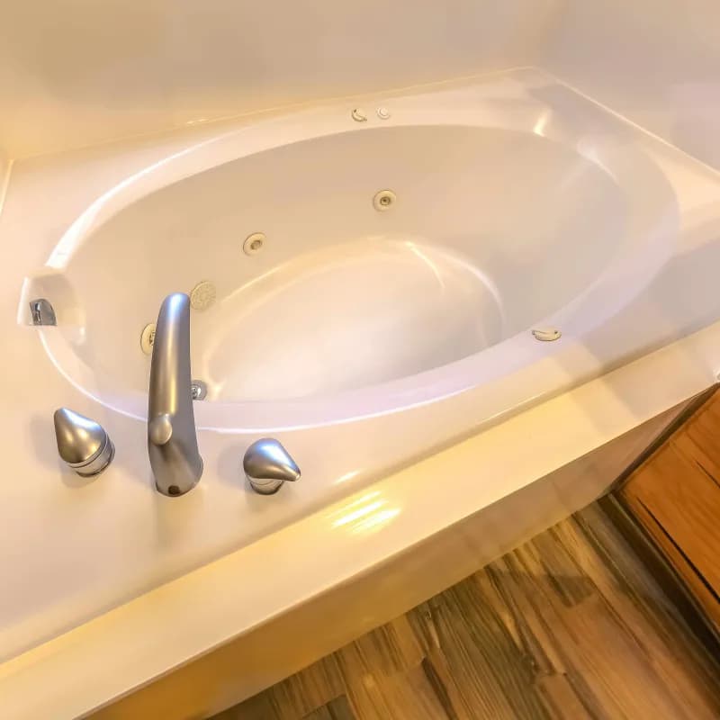 Демонтаж на санитарни съоръжения