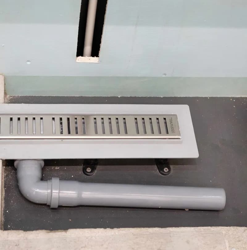 Монтаж на шкаф за мивка